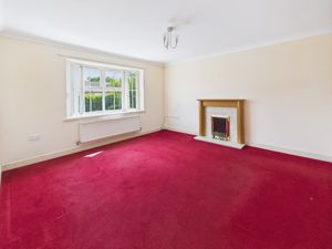 Lounge- click for photo gallery